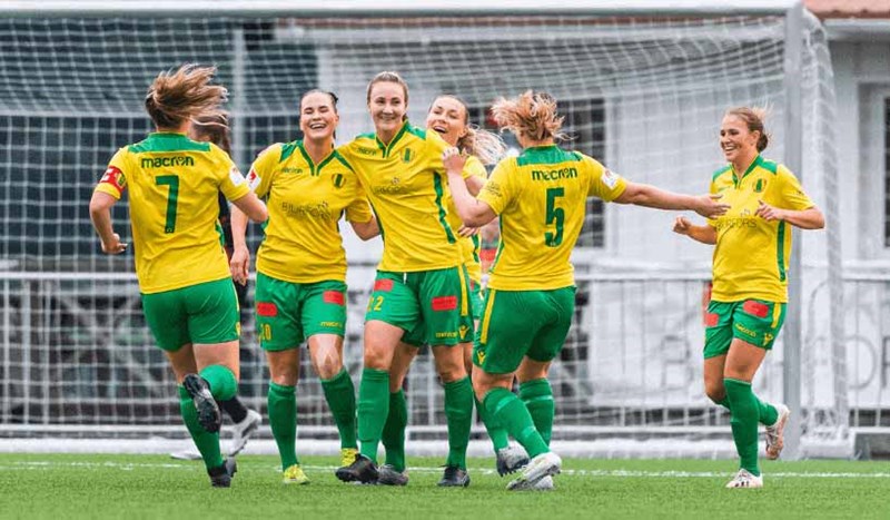 Fotbollsspelare från Bollstanäs BK.
