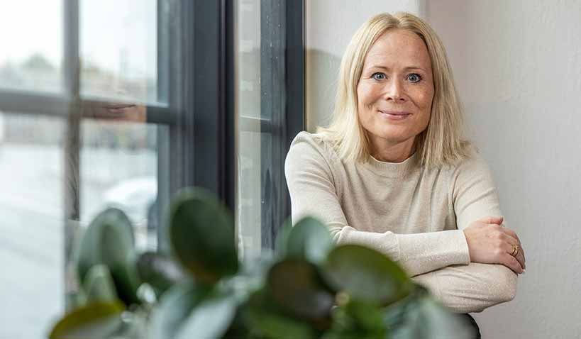 Annika Johansson på marknad.