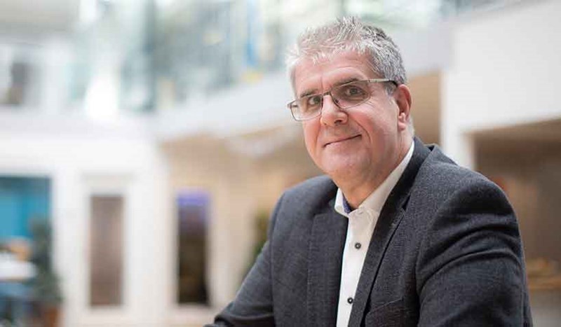 Hans Sahlin, Vd, på Folkspel.